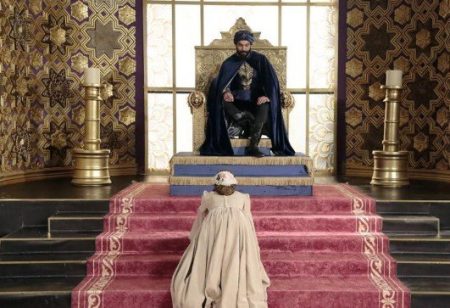 Anna ile Sultan'ın yakınlaşması Saray'da dikkat çekiyor!