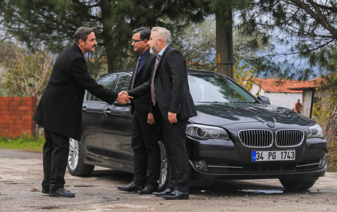 Dal ailesinde ortalık kızışıyor