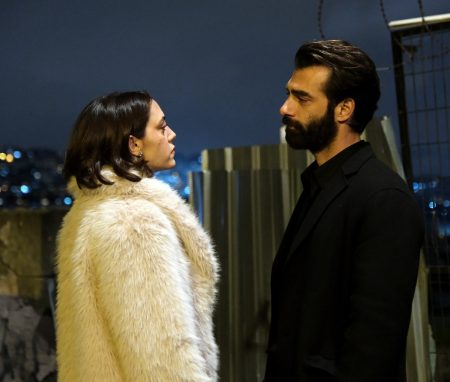 Kara final bölümüyle Perşembe Show TV'de!