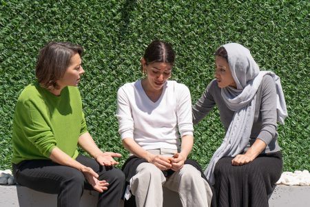 Songül korktuğunun başlarına geldiğini hemen anlar!