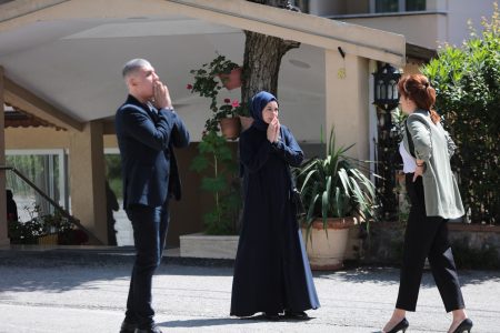 Cüneyd annesinin ölümüne dair hatırasıyla yüzleşecektir!