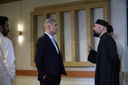 Levent Meryem’in karşısına içten bir teklifle çıkar!