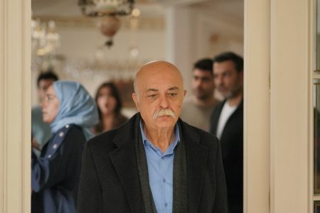 Alev ve Abdullah ilişkilerini ilan ediyor!