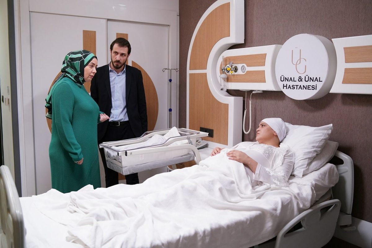Nilay doğum yapıyor!