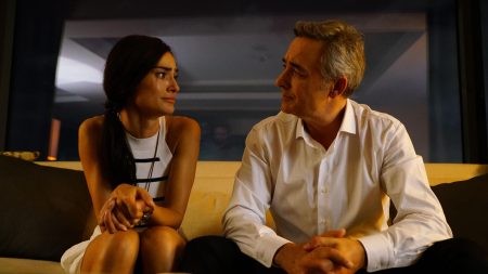 Eylül ve Naz karşı karşıya