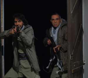 Polat Alemdar ve adamları çatışmadan kurtulabilecek mi?