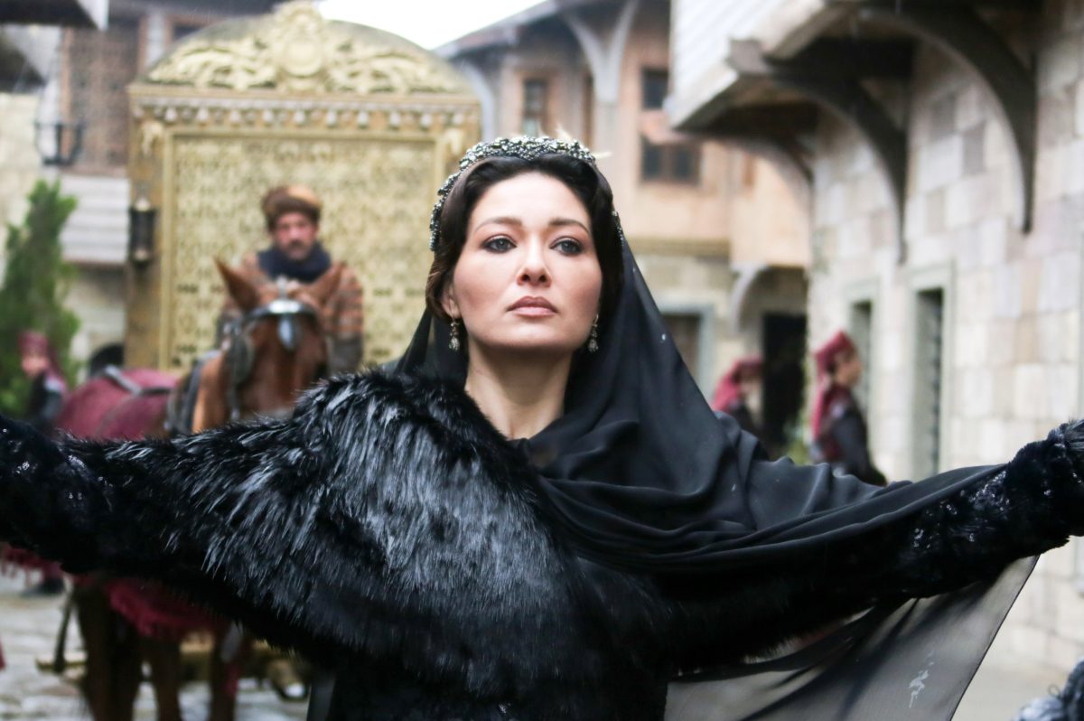 Sultan Murad ve Farya evleniyor