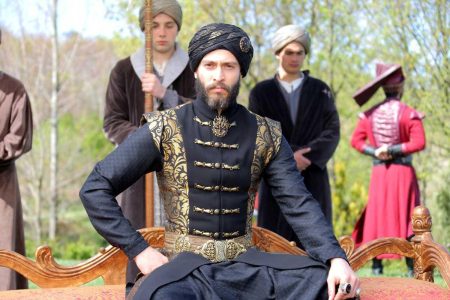 Feleğin çemberi dönüyor!
