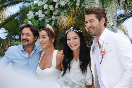 Lale ve Nilüfer’e büyük bir sürpriz