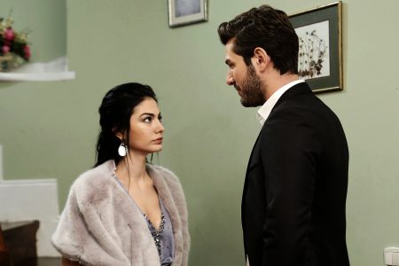 Onur Lale'nin gönlünü alacak mı?