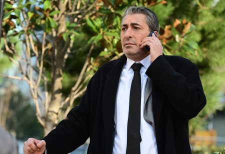 Kadir ve Melek karşı karşıyadır!