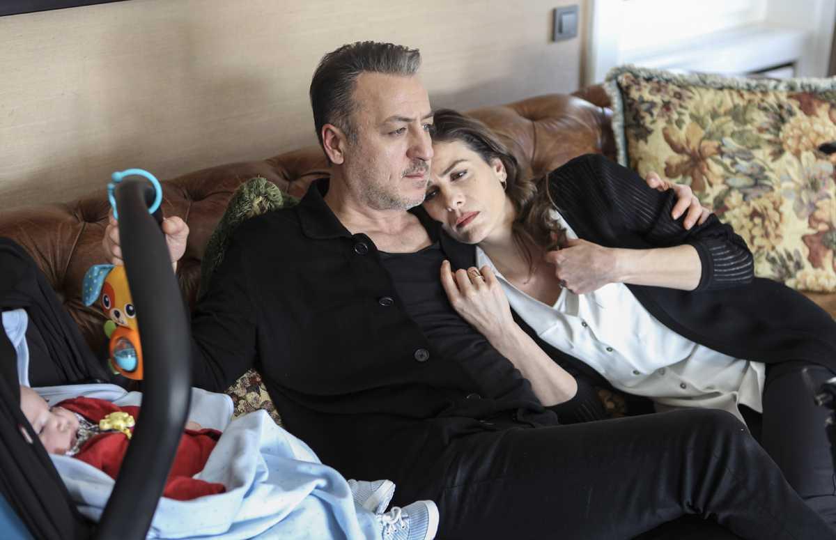 Ayşe’nin evinde Cihan’a büyük şok