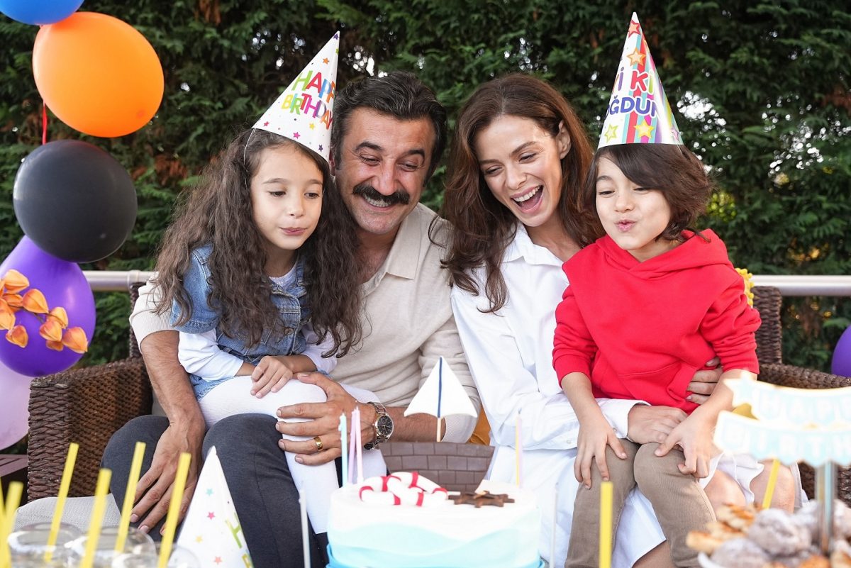 Sandık Kokusu 1. Bölümüyle Çarşamba Show TV'de başlıyor!