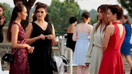 Ufak Tefek Cinayetler 2.Bölüm Özeti