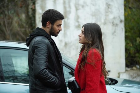 Yaman bu yola pusulası Rüya ile çıkar ve kilit sırlara ulaşır!