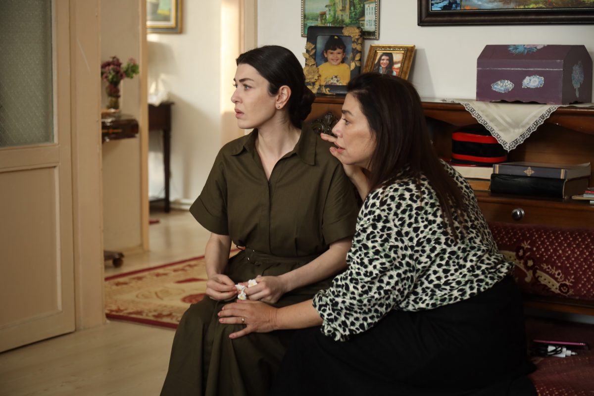 Melike bu defa Berrin’in karşısına dikilecektir!