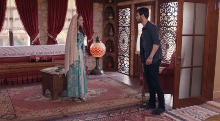 Kadınlar isyan bayrağını çekiyor