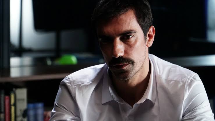 Doğduğun Ev Kaderindir Mehdi (İbrahim Çelikkol) kimdir?