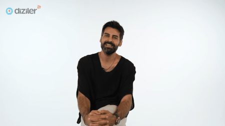 "Doğulu" filmiyle izleyici karşısına çıkmaya hazırlanan Erkan Meriç'le röportajımız yayında!
