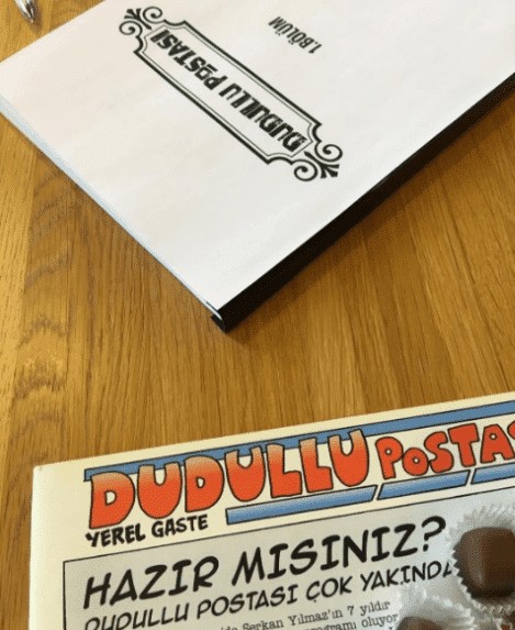 Dudullu Postası dizi oluyor! Onur Ünlü’nün yeni projesi Dudullu Postası ne zaman başlayacak? Dudullu Postası dizi oluyor! Onur Ünlü'nün yeni projesi Dudullu Postası ne zaman başlayacak?