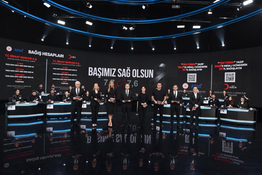 Dün gece "Türkiye Tek Yürek" oldu! Depremzedeler için rekor bağış toplandı!