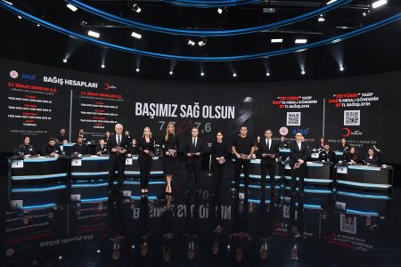 Dün gece "Türkiye Tek Yürek" oldu! Depremzedeler için rekor bağış toplandı!