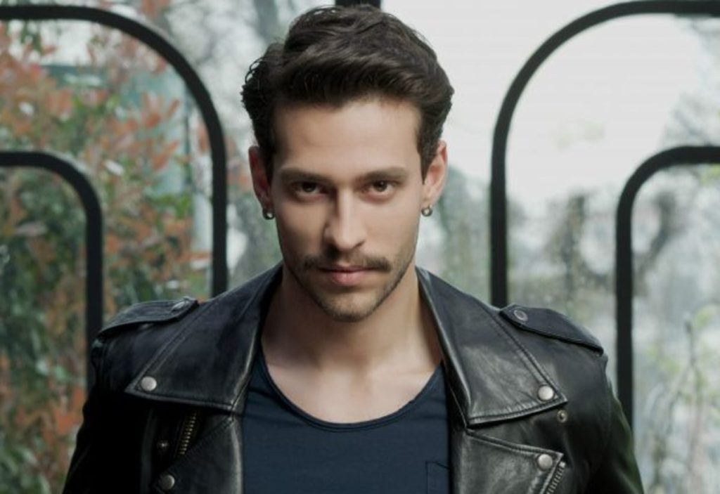 Ekin Koç
