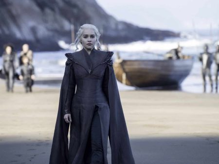 Emilia Clarke fenomen dizi Game of Thrones'a veda etti