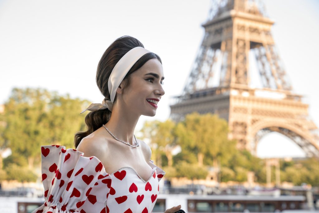 Emily in Paris 3. ve 4. sezona ne dersiniz? Netflix'ten bomba haber!