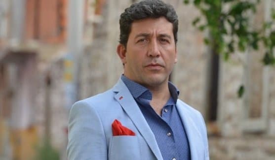 Emre Kınay Kara Yazı kadrosunda