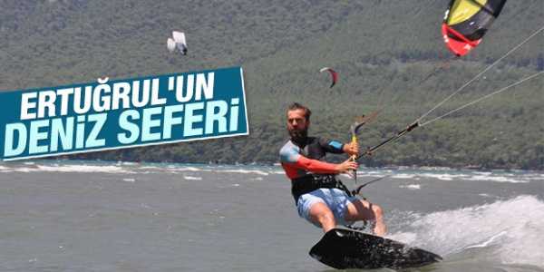 Engin Altan Düzyatan surf yaptı