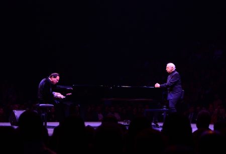 ENKA Sanat'ın iki daimi sanatçısı aynı sahnede: Fazıl Say & Genco Erkal
