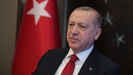 Erdoğan açıkladı: Sokağa çıkma yasağı devam edecek!