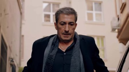 Erkan Petekkaya’nın Yeni Dizisi Ortaya Çıktı