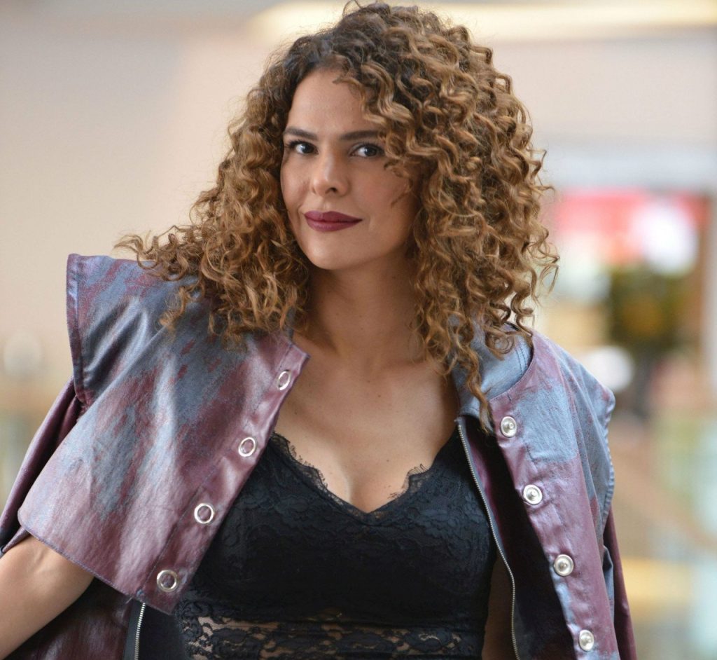 Erkenci Kuş Ceyda (Gamze Topuz) kimdir?