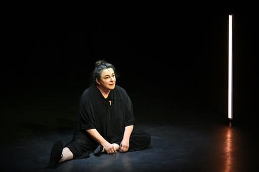 Esra Dermancıoğlu'nun sahneledeği 'Muskat': 13-14-15 Kasımda sahnede!