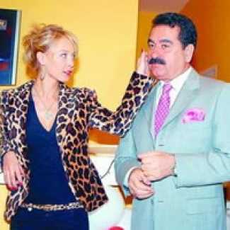 Evine taşındı