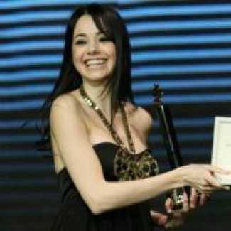 Evlilik tarihini belirledi