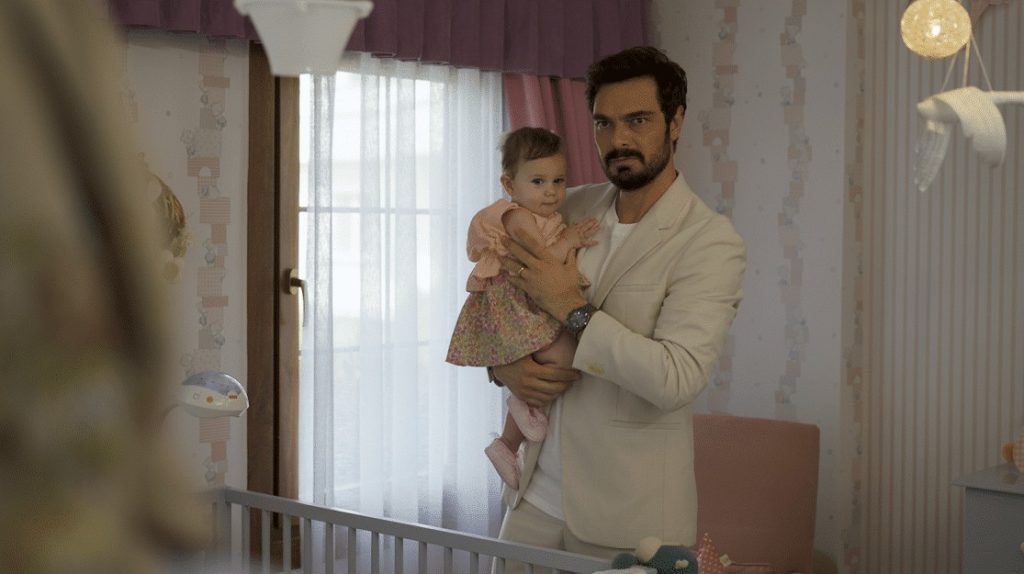 Fox’un farklı hikayesiyle ekrana gelecek yeni dizisi Kirli Sepeti’nin 2. tanıtımı yayınlandı! Fox'un farklı hikayesiyle ekrana gelecek yeni dizisi Kirli Sepeti'nin 2. tanıtımı yayınlandı!