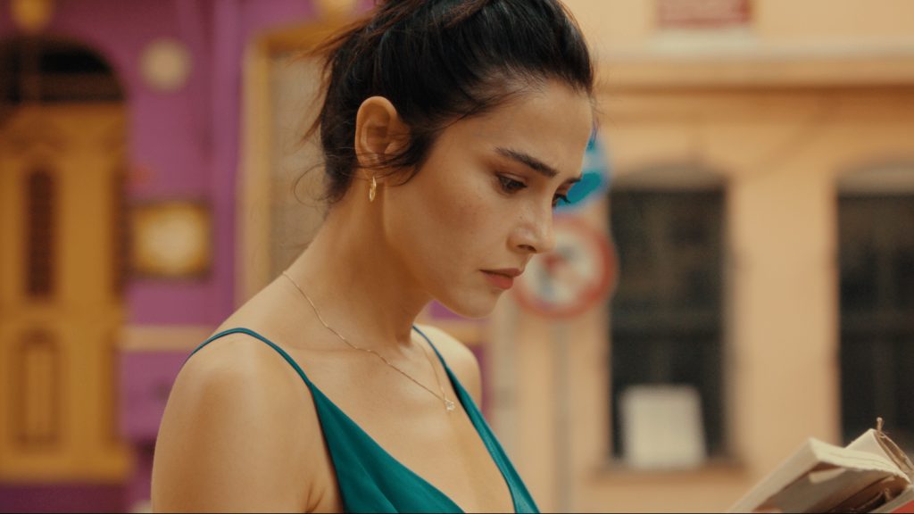 Funda Eryiğit, Alperen Duymaz ve Mehmet Günsür’lü “Kül” filmi şimdi Netflix’te yayında! Funda Eryiğit