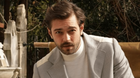 Furkan Andıç'tan anlamlı kutlama!