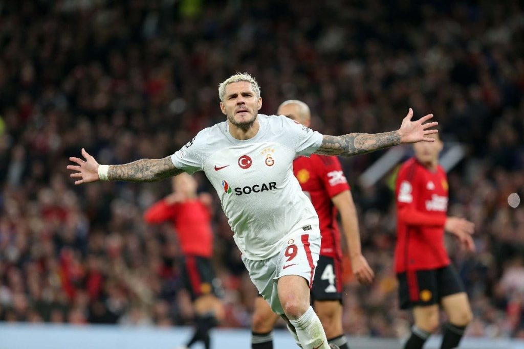 Galatasaray’dan Manchester United deplasmanında tarihi zafer!