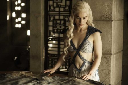 Game Of Thrones Emmy'e damga vurdu!
