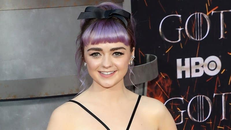 Game of Thrones yıldızı Maisie Williams yeni dizisi Two Weeks to Live'deki rolüyle şaşırtacak!