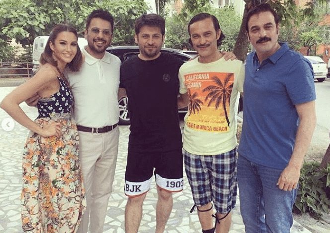 Geniş Aile dizisi yeniden sinemaya uyarlanıyor! Kimler oynayacak?