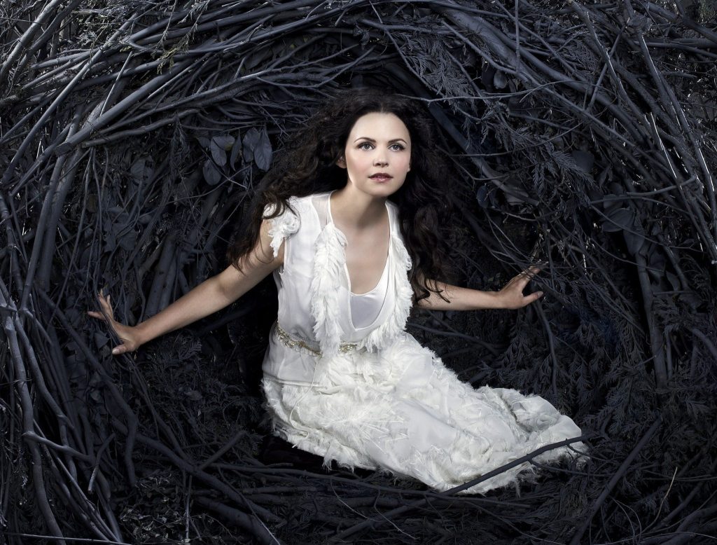 Ginnifer Goodwin ve Eliza Coupe komedi dizisi Pivoting'de buluşuyor! Pivoting nasıl bir dizi?