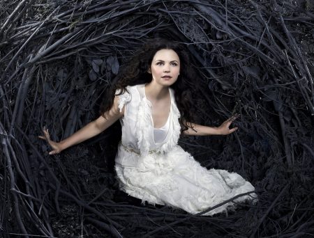 Ginnifer Goodwin ve Eliza Coupe komedi dizisi Pivoting'de buluşuyor! Pivoting nasıl bir dizi?