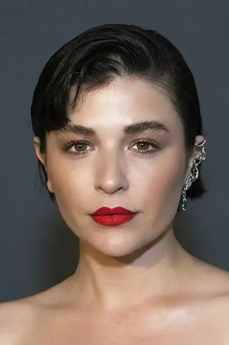 Gonca Vuslateri