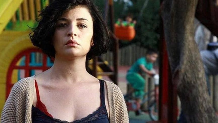 Gonca Vuslateri'nden yağmacı paylaşımı: Alayına karşıyım!