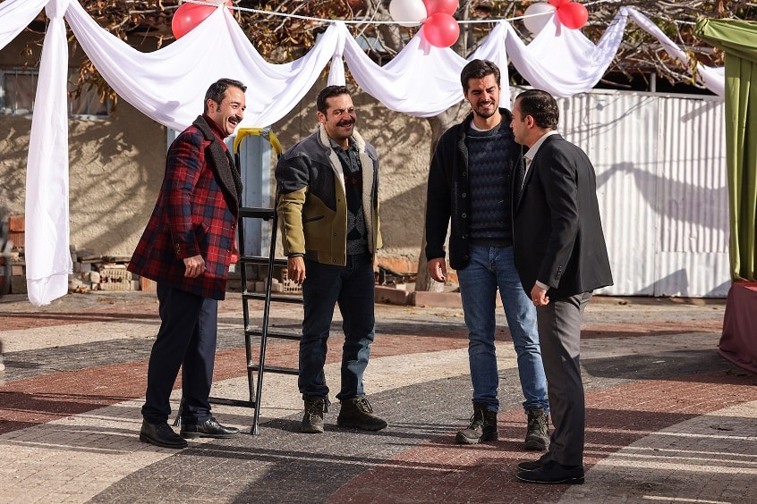 Gönül Dağı 117. Bölümde Amcaoğulları Muammer'in sözünü tuttu! Veysel ve Kenan ilginç bir yolculuğa çıktı!